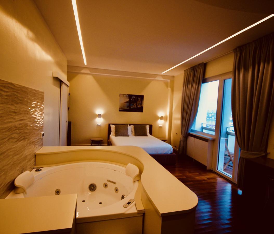 Guesthouse Il Grattacielo Sul Golfo Специя Екстериор снимка