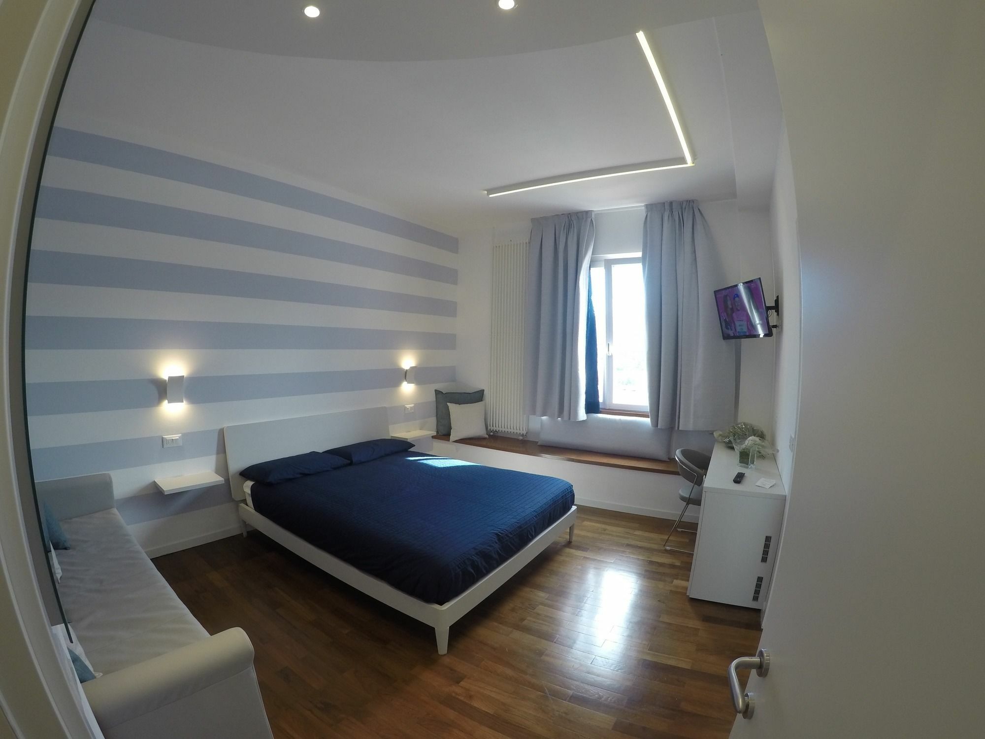 Guesthouse Il Grattacielo Sul Golfo Специя Екстериор снимка