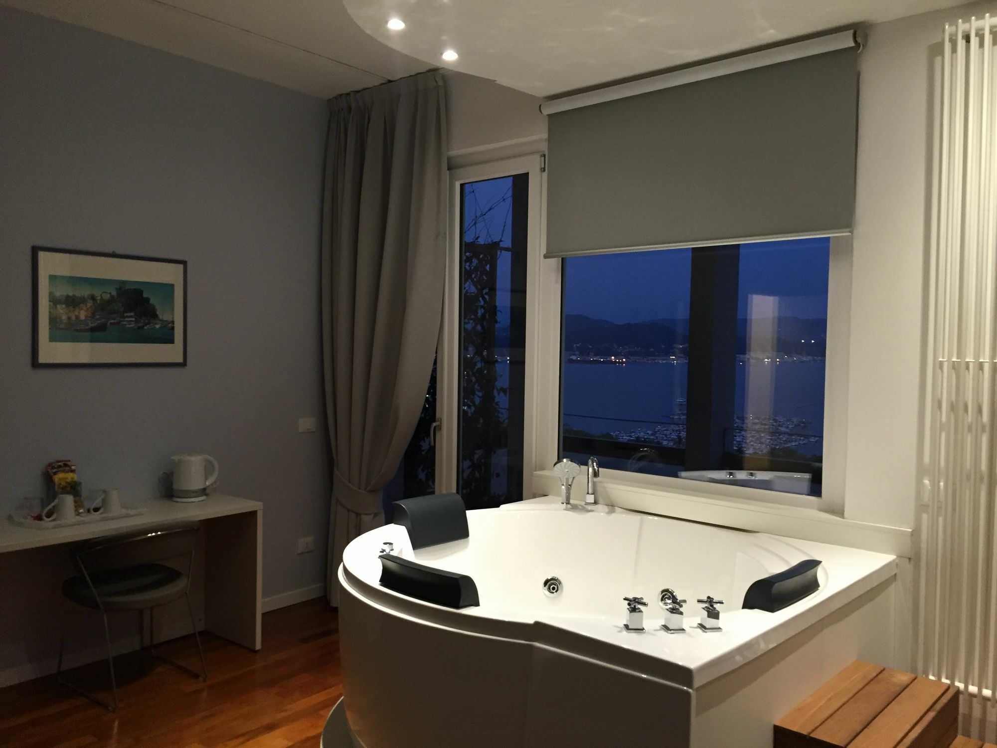 Guesthouse Il Grattacielo Sul Golfo Специя Екстериор снимка