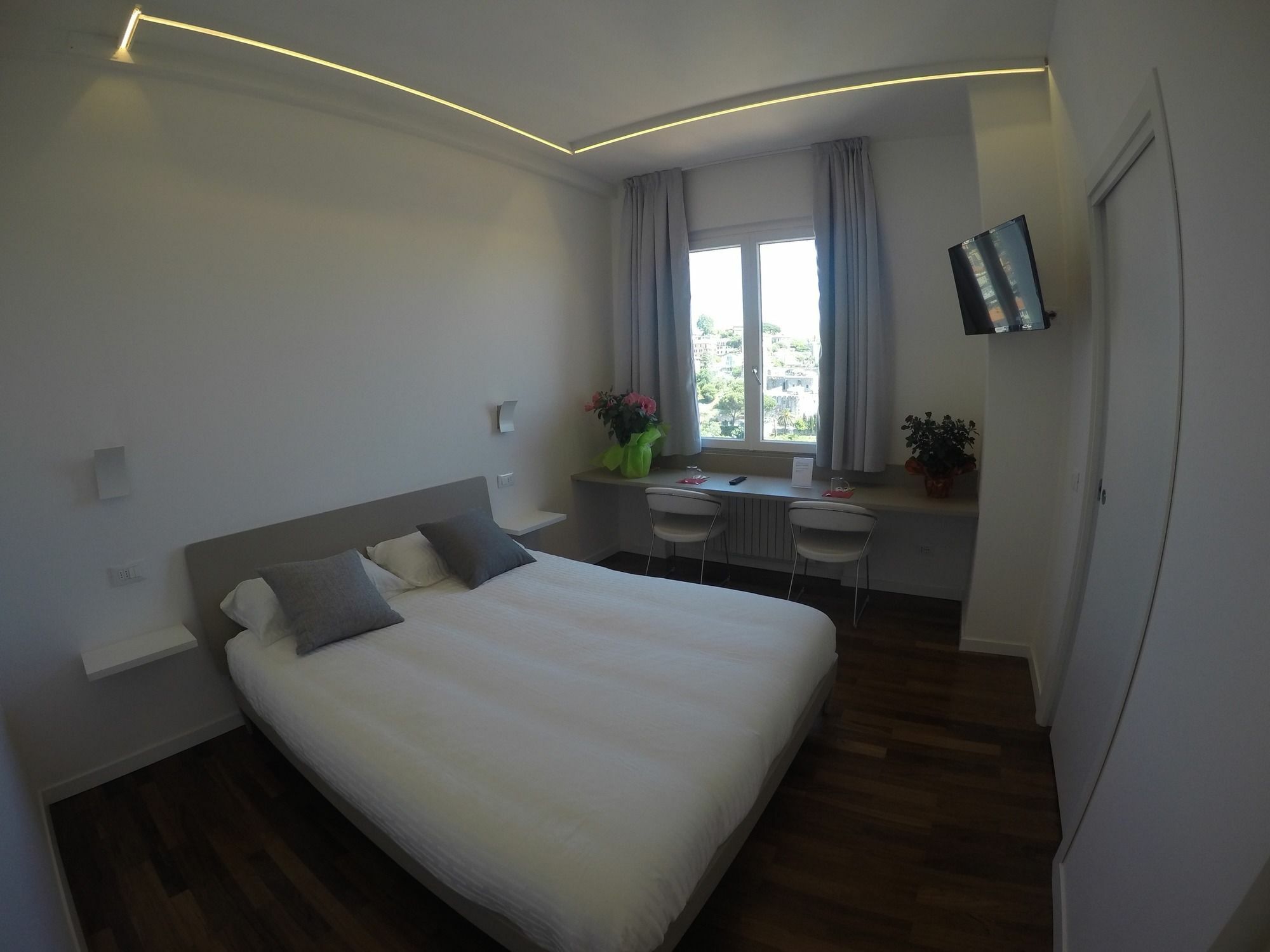 Guesthouse Il Grattacielo Sul Golfo Специя Екстериор снимка